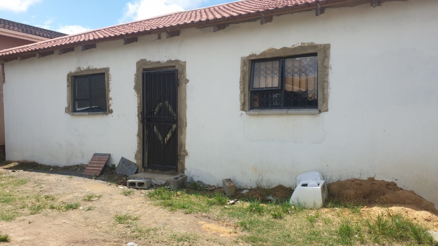 To Let 3 Bedroom Property for Rent in Braelyn Eastern Cape